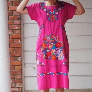 Traditional Mexican Embroidered Tunic Dress!